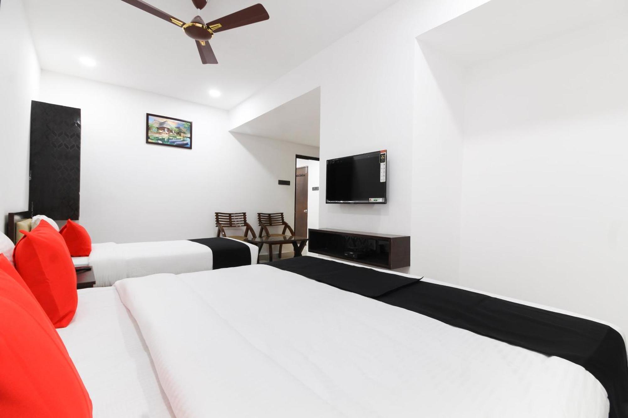 Super Mythri Hotel Near By Ecil, As Rao Nagar, Sainikpuri Maula Ali Luaran gambar