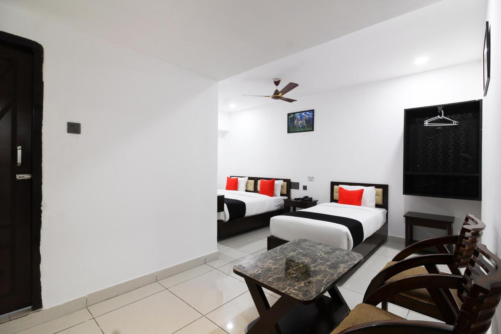 Super Mythri Hotel Near By Ecil, As Rao Nagar, Sainikpuri Maula Ali Luaran gambar